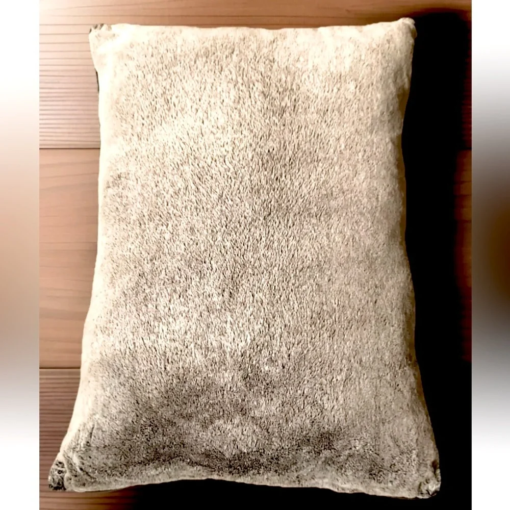 🐾PLUSH FUZZY SUPER SOFT FLUFFY PILLOW BED MATTRESS🐾
